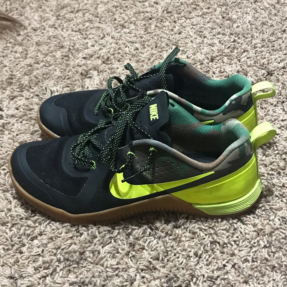 Nike metcon shoe